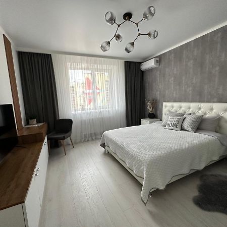 Comfort Apartment ヴィーンヌィツャ エクステリア 写真
