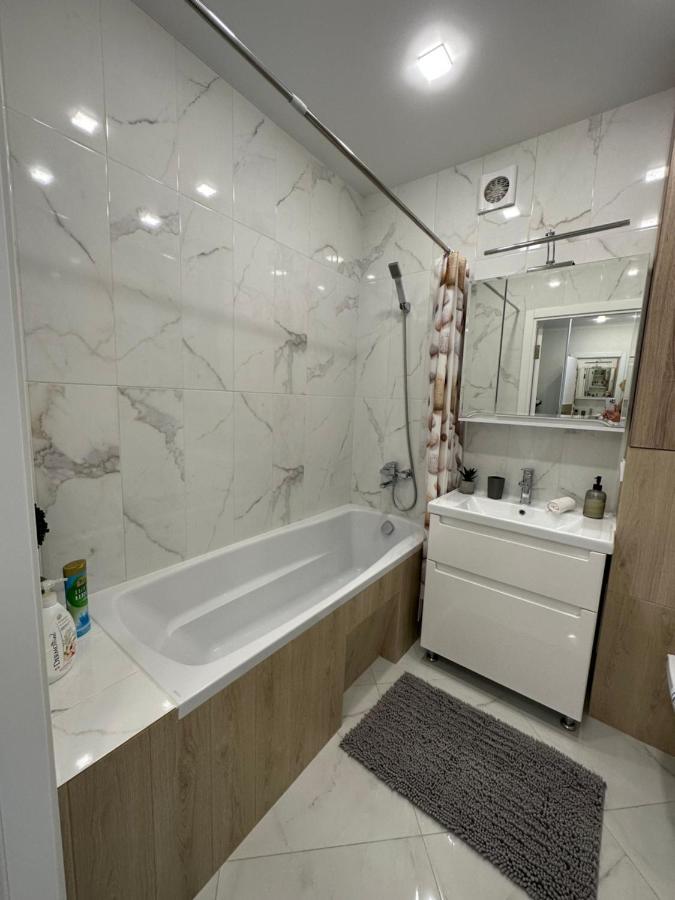 Comfort Apartment ヴィーンヌィツャ エクステリア 写真